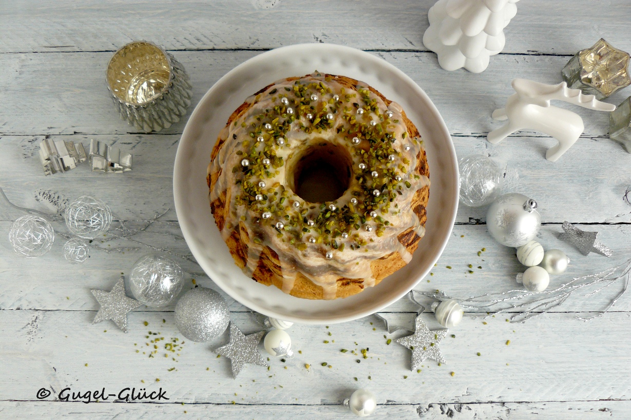 Orangen-Pistazien-Hefegugelhupf – Gugel-Glück Orangen-Pistazien-Hefegugelhupf – Gugel-Glück