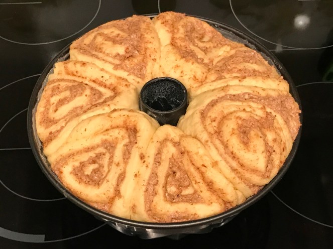mandel-zimtschnecken-gugelhupf-07-ss