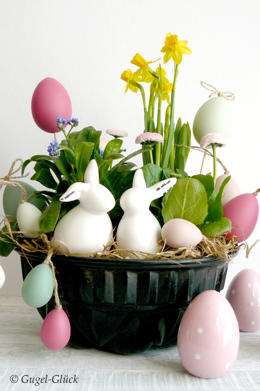DIY-Anleitung Osterdeko bzw. Frühlingsdeko im Gugelhupf selber machen.