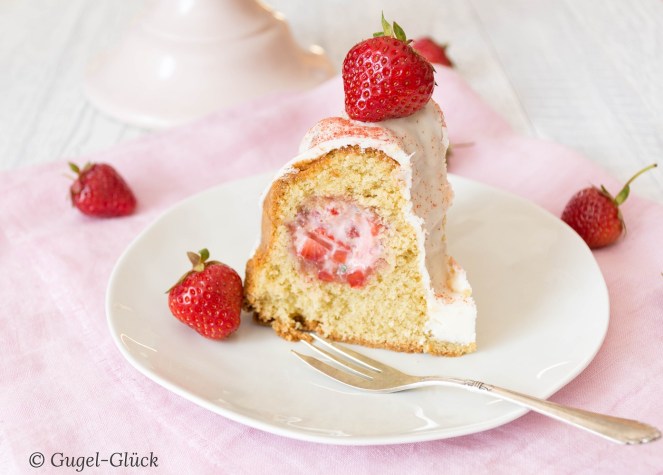 Erdbeer-Minz-Gugelhupf-04 Stück Ss