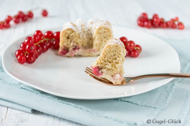 Johannisbeer-Gugelhupfe 09Ss