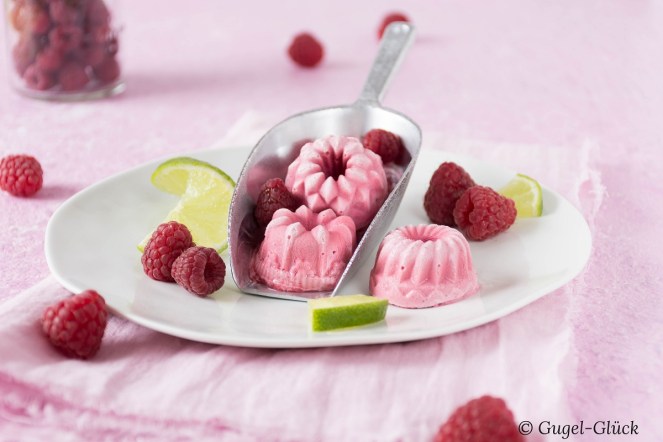 Mini Himbeer-Eis-Gugelhupf 230Ss